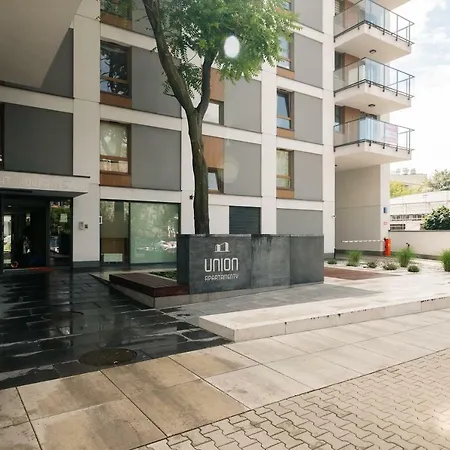 Jaktorowska Exquisite Studio *